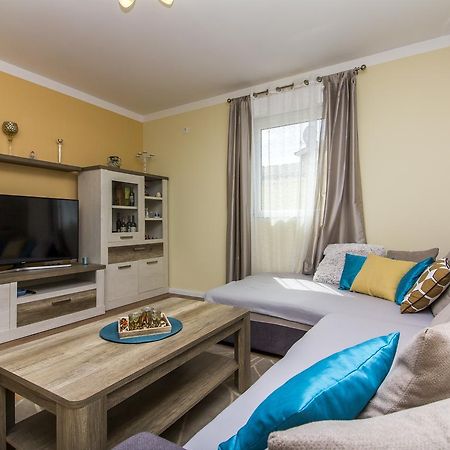 Apartman Maxim Daire Pula Dış mekan fotoğraf